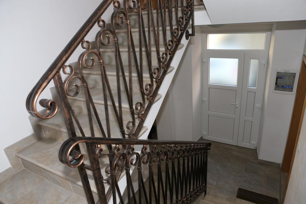 Apartments Medved In The Historic Center Koper Zewnętrze zdjęcie